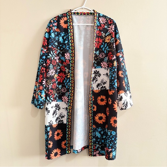 Tops - 4/$20🏝️ Boho Summer Floral Patchwork Kimono Cardigan with Sunflowers